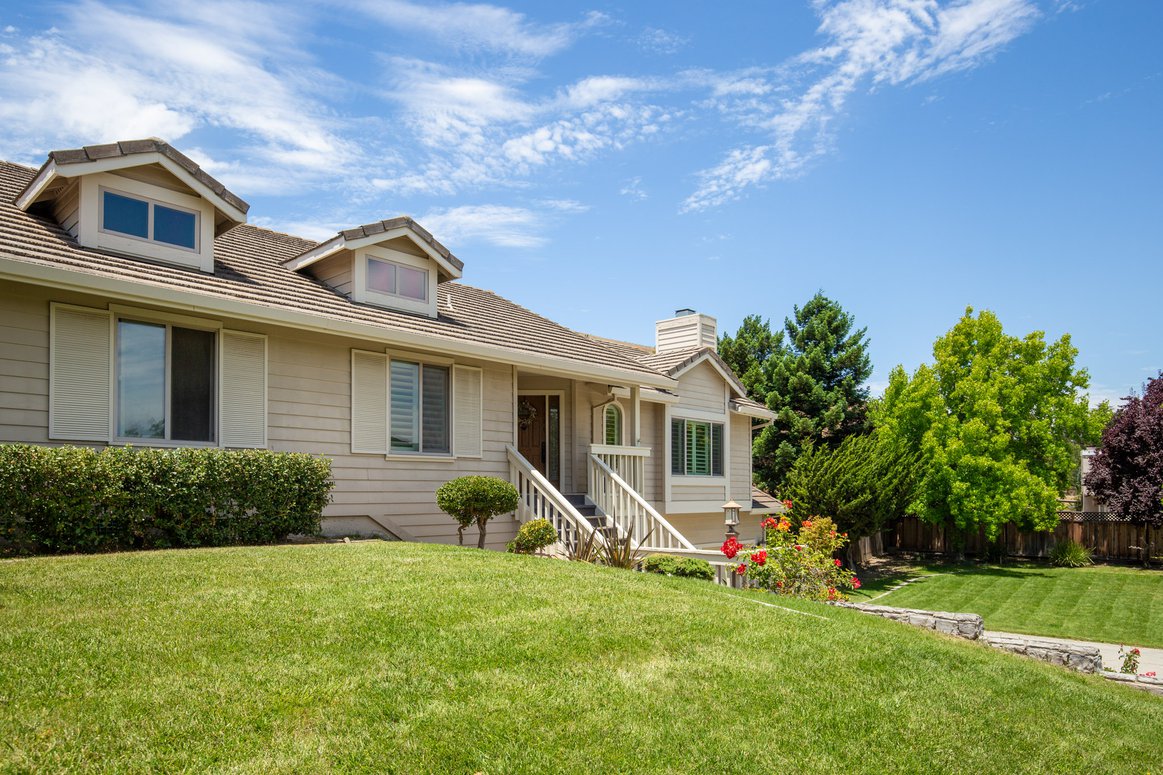 22180 Toro Hills Drive, Salinas, CA 93908 SOLD List Price