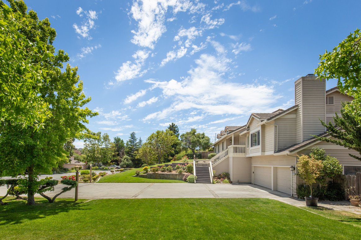 22180 Toro Hills Drive, Salinas, CA 93908 SOLD List Price