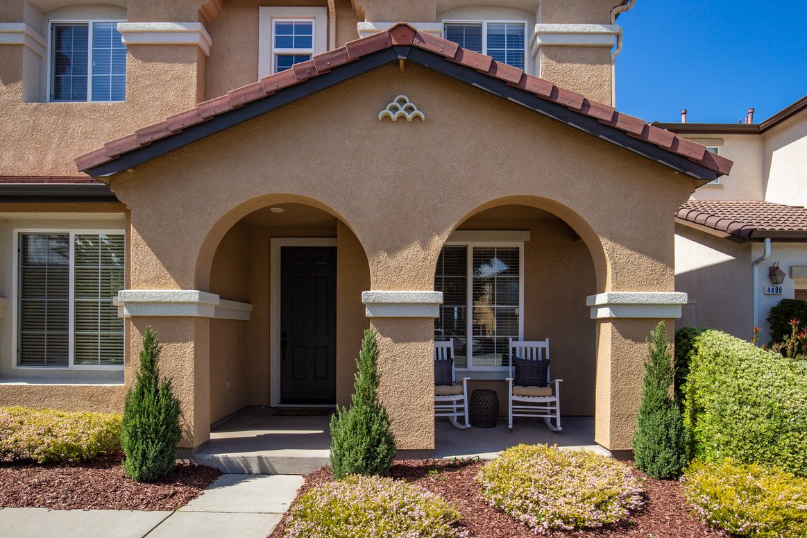 4488 Sea Cliff Court, Seaside, CA 93955 SOLD List Price 1,349,000